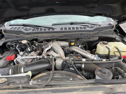 Used 2024 Ford F250 XLT image 43