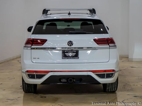 Used 2021 Volkswagen Atlas Cross Sport SE FWD image 7