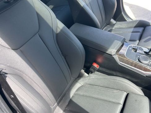 Used 2020 BMW 330i Sedan w/ Premium Package image 16