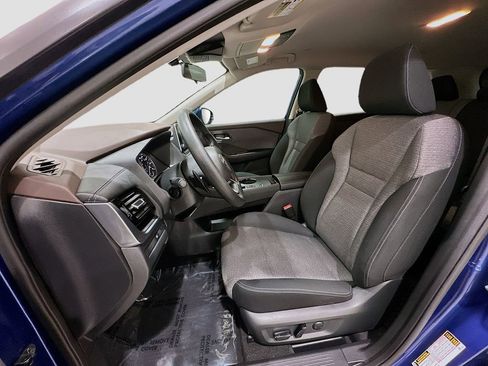 Used 2022 Nissan Rogue SV FWD image 20