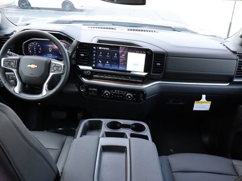 New 2026 Chevrolet Silverado 2500 LT w/ All Star Edition AWD/4WD image 17