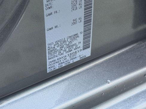 Used 2025 Nissan Altima 2.5 SV image 30