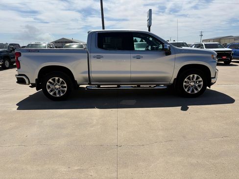 Used 2019 Chevrolet Silverado 1500 LTZ w/ LTZ Plus Package AWD/4WD image 7