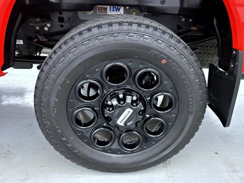Used 2024 Ford F250 Lariat w/ Black Appearance Package AWD/4WD image 23