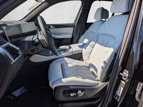 New 2026 BMW X5 xDrive40i AWD/4WD image 4