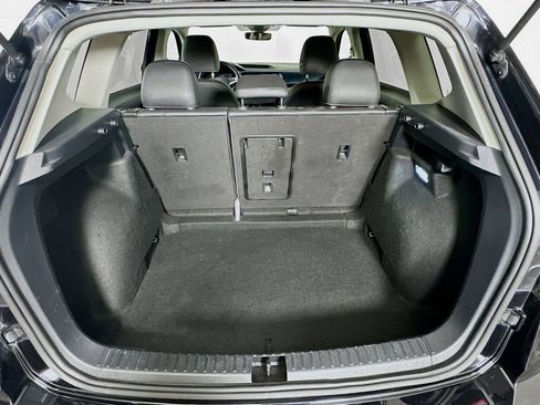 Used 2024 Volkswagen Taos SE image 26