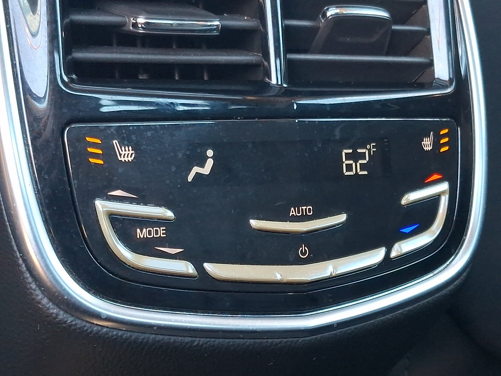 Used 2014 Cadillac XTS Premium FWD image 11