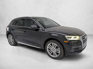 Used 2020 Audi Q5 2.0T Premium Plus w/ Premium Plus Package video 3