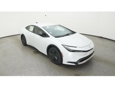 New 2026 Toyota Prius SE image 13