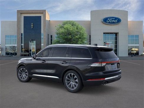 New 2026 Lincoln Aviator Reserve image 4