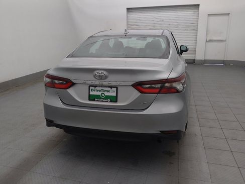 Used 2021 Toyota Camry LE FWD image 7