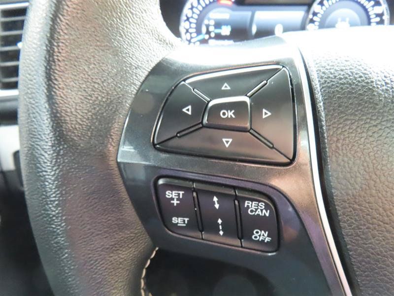 Used 2019 Ford Explorer Platinum AWD/4WD image 27