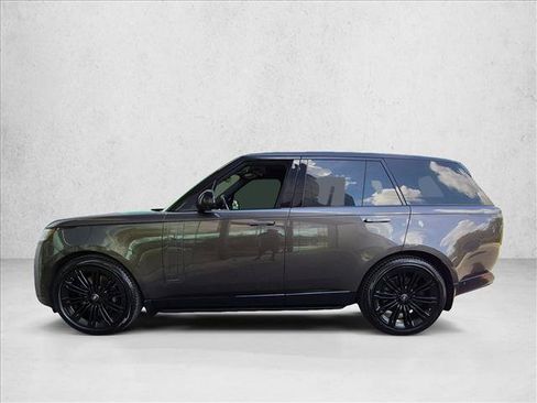Certified 2023 Land Rover Range Rover Autobiography AWD/4WD image 9