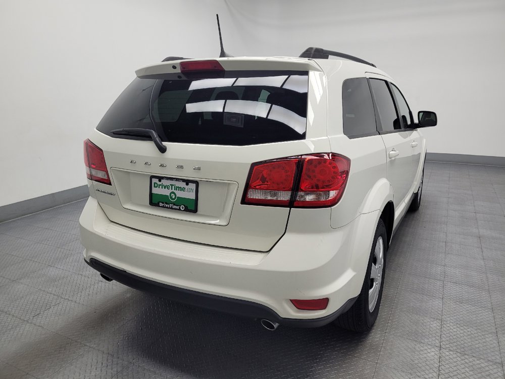 Used 2018 Dodge Journey SXT w/ Connectivity Group FWD image 7