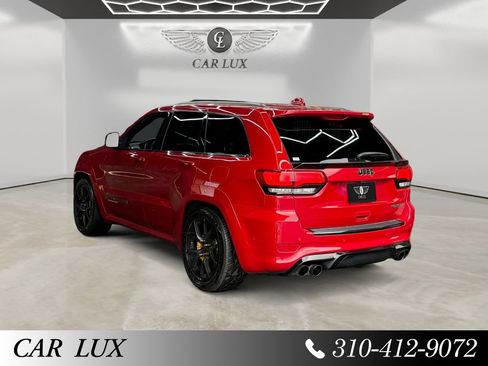 Used 2018 Jeep Grand Cherokee Trackhawk AWD/4WD image 3