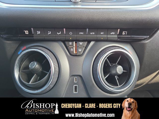 Used 2021 Chevrolet Blazer LT AWD/4WD image 10