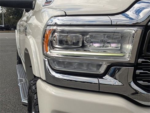 Certified 2022 RAM 2500 Limited image 9