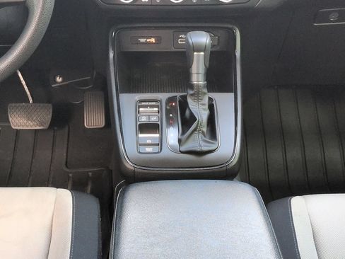Used 2023 Honda CR-V LX image 18