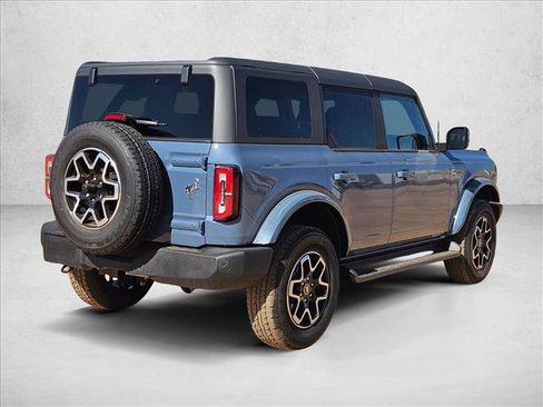 New 2025 Ford Bronco Outer Banks image 2