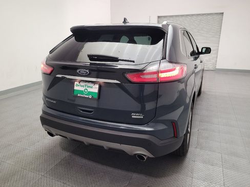 Used 2019 Ford Edge SEL FWD image 7