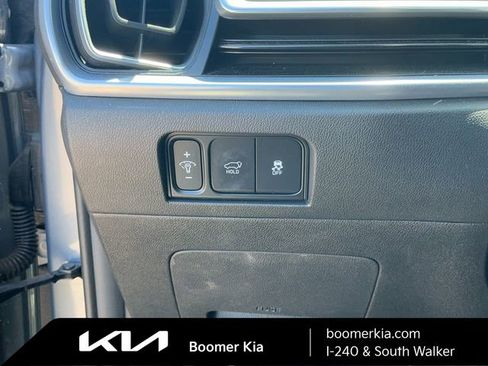 Certified 2024 Kia Sorento SX Prestige AWD/4WD image 19