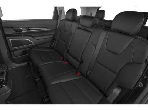 Used 2024 Kia Telluride LX FWD image 48
