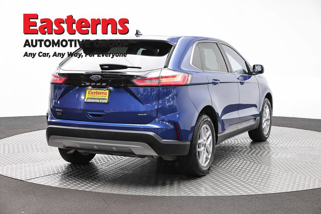 Used 2023 Ford Edge SEL AWD/4WD image 7
