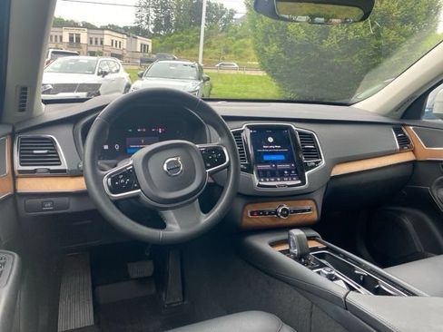Used 2024 Volvo XC90 B6 Plus w/ Protection Package AWD/4WD image 10