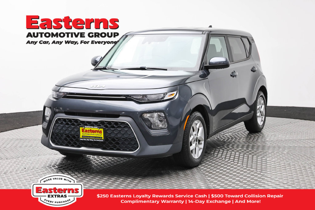 Used 2022 Kia Soul LX w/ Technology Package FWD image 24
