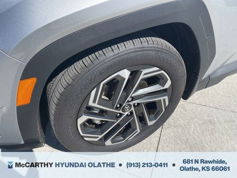 Certified 2025 Hyundai Tucson Limited image 19