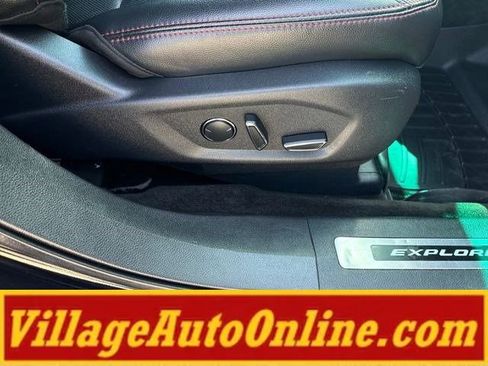 Used 2016 Ford Explorer Sport AWD/4WD image 41