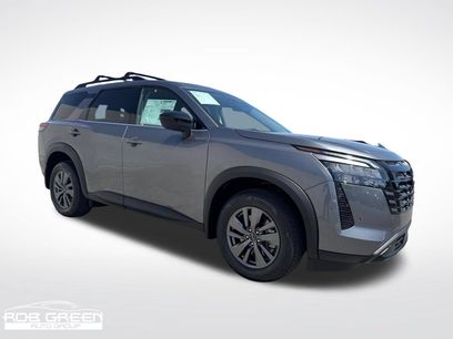 New 2026 Nissan Pathfinder SV