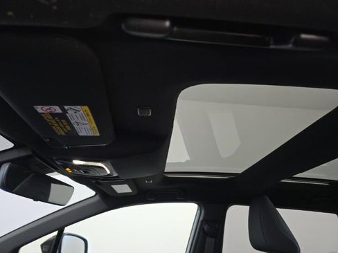 Used 2023 Toyota bZ4X XLE w/ Weather Package image 10