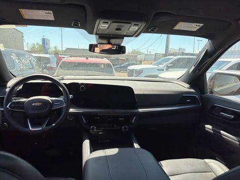 Used 2025 Chevrolet Tahoe LT image 21