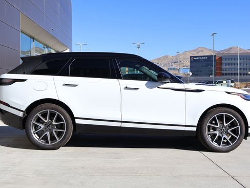 New 2026 Land Rover Range Rover Velar Autobiography AWD/4WD image 4