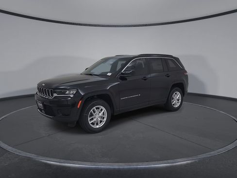 New 2026 Jeep Grand Cherokee Laredo X AWD/4WD image 7