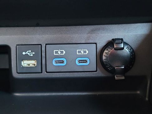 Used 2022 Toyota Highlander Platinum image 16