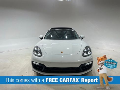 Used 2020 Porsche Panamera GTS image 2
