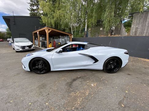 Used 2023 Chevrolet Corvette Stingray Premium Conv w/ 3LT RWD image 3