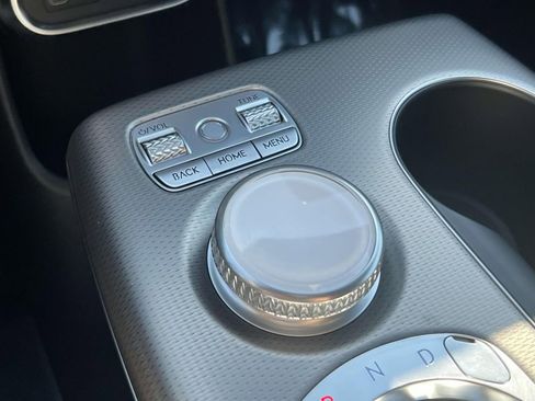 New 2024 Genesis GV60 Performance image 28