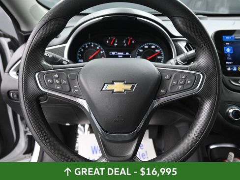 Used 2024 Chevrolet Malibu LT image 33