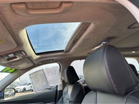 Used 2024 Kia Telluride SX Prestige image 7