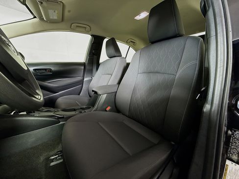 Certified 2024 Toyota Corolla LE AWD/4WD image 11