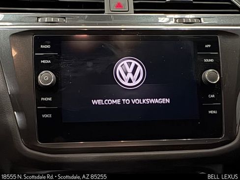 Used 2019 Volkswagen Tiguan SE FWD image 15