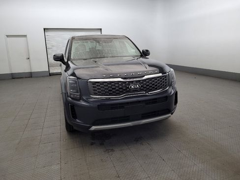 Used 2020 Kia Telluride LX AWD/4WD image 14