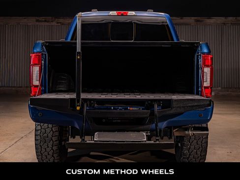 Used 2022 Ford F350 Lariat w/ Tremor Off-Road Package image 8