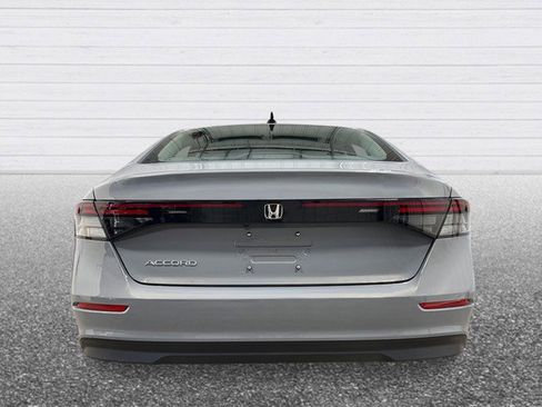 New 2026 Honda Accord SE image 5