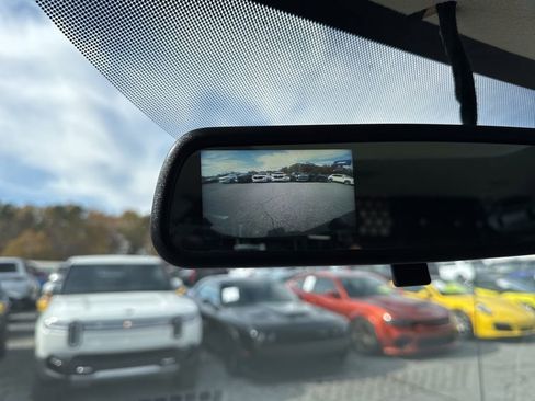 Used 2023 Chevrolet Express 2500 w/ Driver Convenience Package image 15