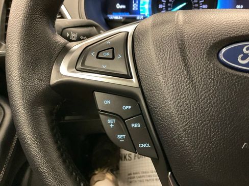 Used 2024 Ford Edge Titanium AWD/4WD image 20