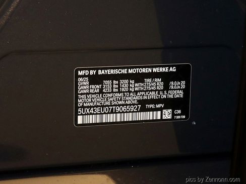 Used 2026 BMW X5 xDrive50e w/ M Sport Package AWD/4WD image 15